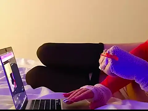 Cucked Sissy Bitch online show from February 2026 09:47:02 PM