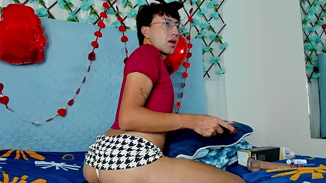 LaelVira 2 online show from February 2025 06:23:01 AM