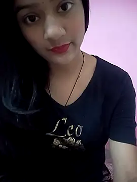 Tanu-00 online show from November 2025 12:31:02 PM