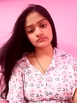 Tanu-00 online show from October 2025 04:20:02 PM