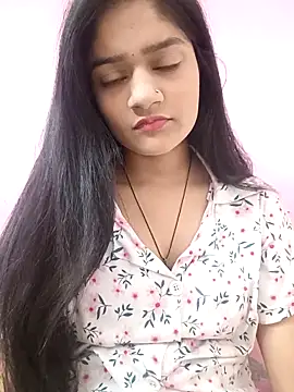 Tanu-00 online show from November 2025 04:22:01 PM