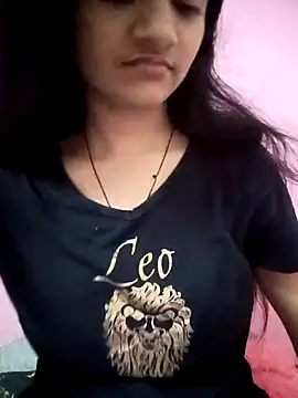 Tanu-00 online show from September 2025 04:13:02 PM