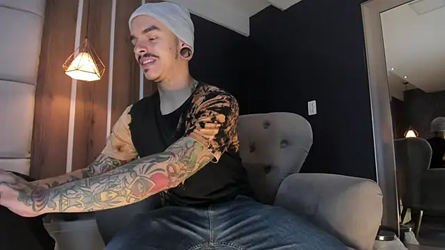 Snapshot of kaletattoo chatting on July 2026 11:20:02 AM kaletattoo online show from July 2026 11:20:02 AM