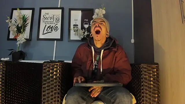 kaletattoo online show from November 2025 11:35:02 AM