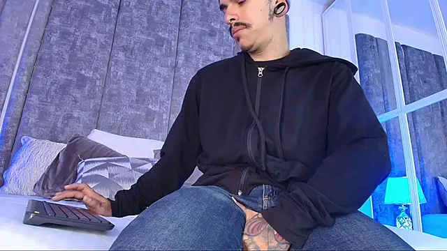 kaletattoo online show from April 2026 11:12:02 AM