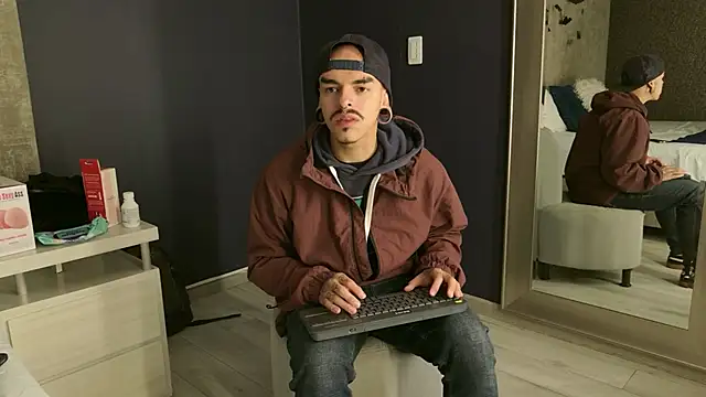 kaletattoo online show from October 2025 11:09:01 AM