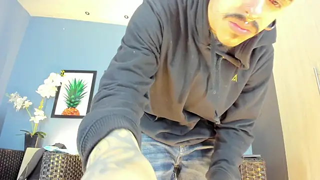 kaletattoo online show from December 2025 11:10:01 AM