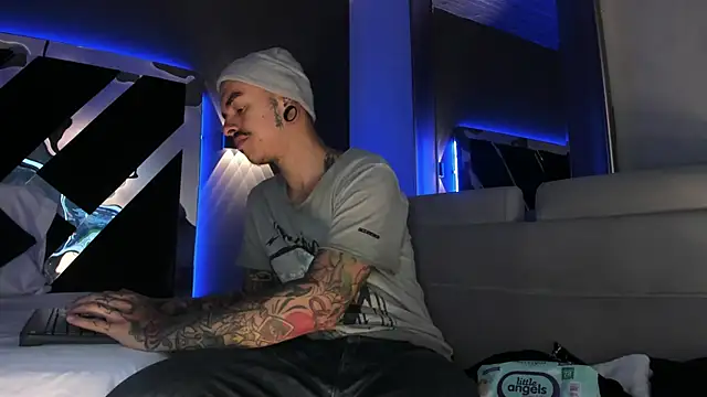 kaletattoo online show from March 2026 12:01:02 PM