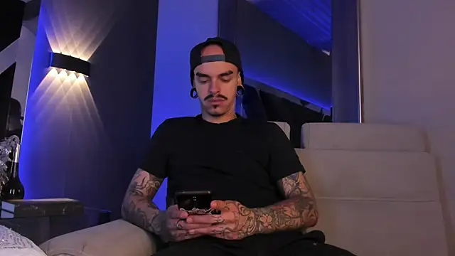 kaletattoo online show from September 2025 03:06:01 PM