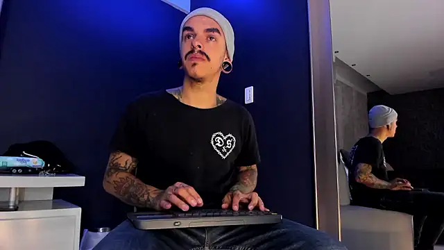 kaletattoo online show from March 2026 11:04:02 AM