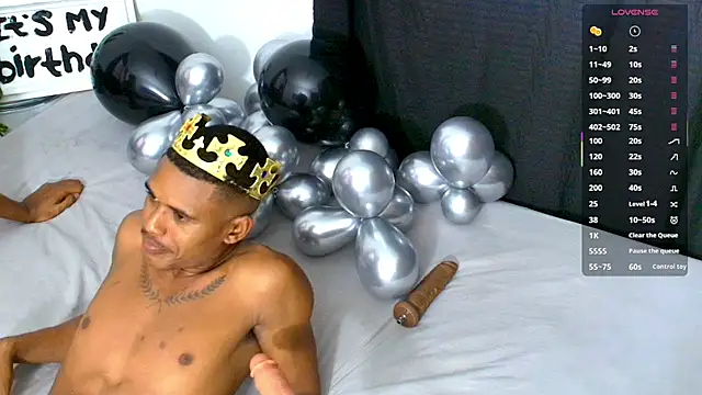 Snapshot of kenner_jacksom chatting on February 2026 11:05:02 PM kenner jacksom online show from February 2026 11:05:02 PM