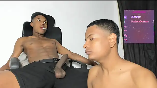 Snapshot of kenner_jacksom chatting on December 2025 12:04:01 AM kenner jacksom online show from December 2025 12:04:01 AM