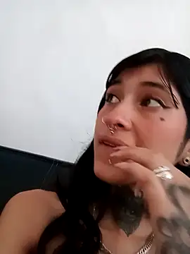 esmeralda06 online show from September 2025 03:34:01 PM