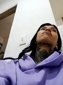 esmeralda06 online show from March 2026 03:23:01 PM