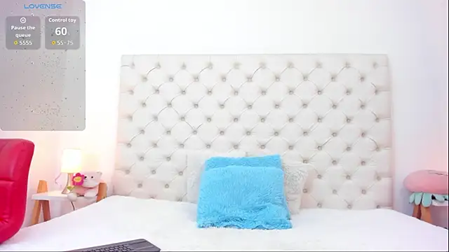 esmeralda06 online show from January 2026 04:32:01 PM