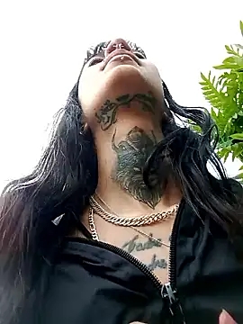 esmeralda06 online show from October 2025 02:02:02 PM