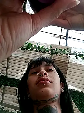 esmeralda06 online show from November 2025 03:40:02 PM