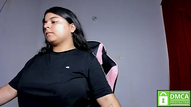 Snapshot of Little_Shaara chatting on October 2025 08:30:02 PM Little Shaara online show from October 2025 08:30:02 PM