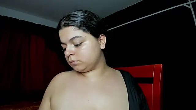 Snapshot of Little_Shaara chatting on February 2025 11:01:01 PM Little Shaara online show from February 2025 11:01:01 PM