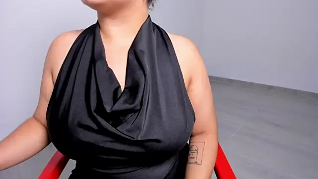 Snapshot of Little_Shaara chatting on March 2025 11:22:02 AM Little Shaara online show from March 2025 11:22:02 AM