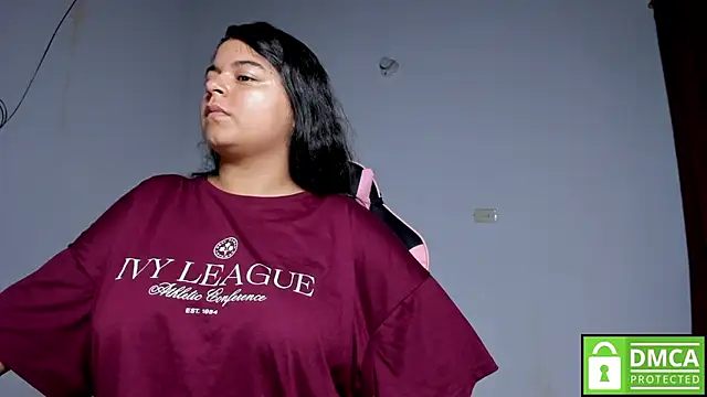 Snapshot of Little_Shaara chatting on November 2025 08:39:02 AM Little Shaara online show from November 2025 08:39:02 AM