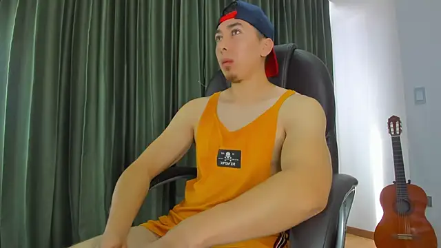 Tombarden online show from March 2025 07:35:01 PM