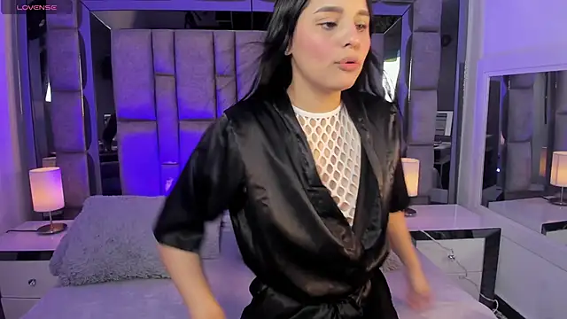 Bonet iris online show from February 2026 07:03:01 PM