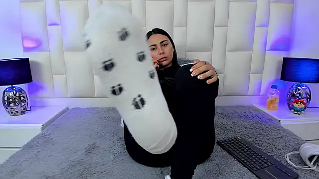 Ariana rouse online show from September 2025 05:41:02 PM