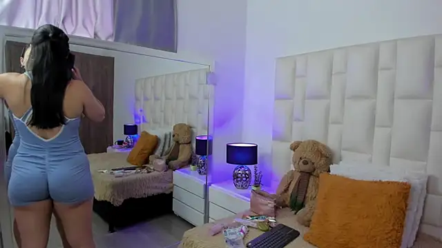 Ariana rouse online show from March 2026 04:33:02 PM