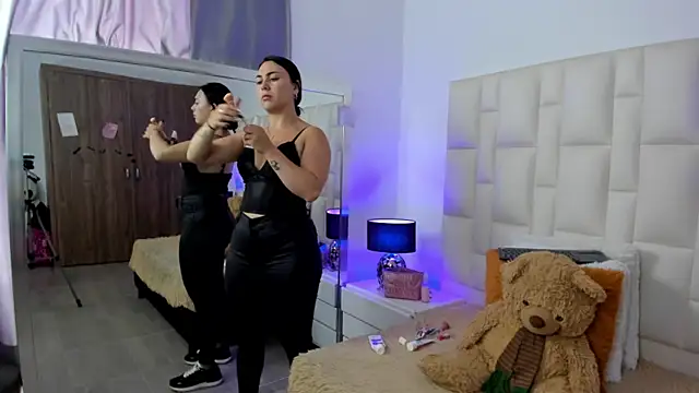 Ariana rouse online show from April 2026 06:11:01 PM