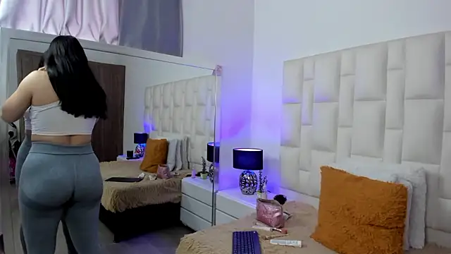 Ariana rouse online show from March 2026 04:23:01 PM