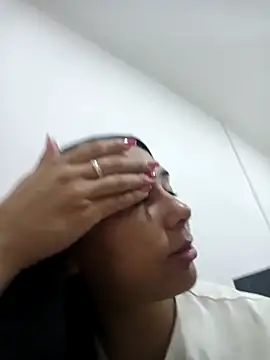 Ariana rouse online show from October 2025 05:03:02 PM