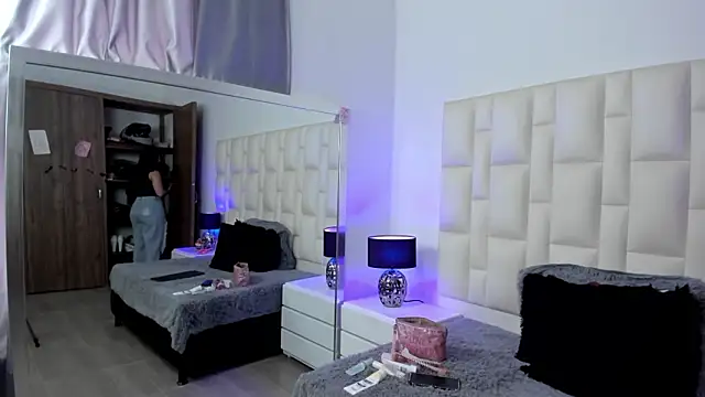 Ariana rouse online show from February 2026 04:09:02 PM