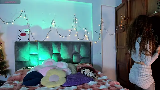 Isangel  online show from December 2025 03:42:01 AM