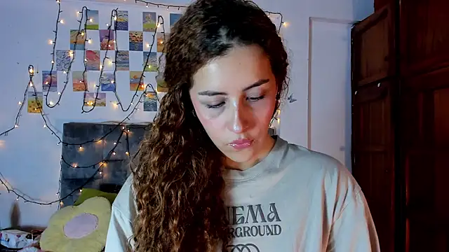 Isangel  online show from February 2026 04:55:01 AM