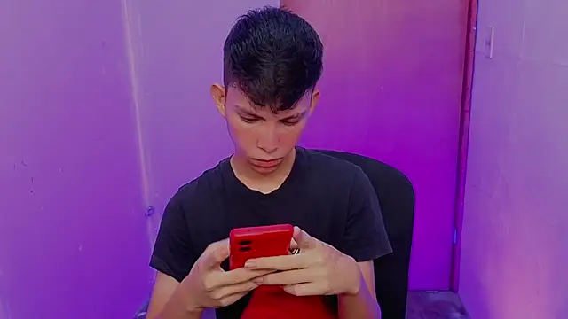 Alexxx lov online show from February 2026 12:27:01 PM