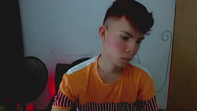 Alexxx lov online show from March 2026 12:21:01 PM