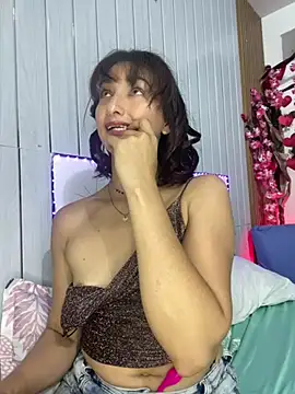 Snapshot of vicky__skinny_1 chatting on February 2025 05:47:02 PM vicky skinny 1 online show from February 2025 05:47:02 PM