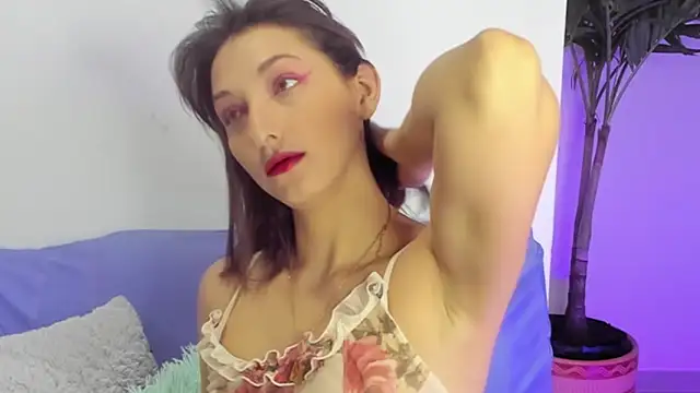 Snapshot of vicky__skinny_1 chatting on March 2025 12:20:01 PM vicky skinny 1 online show from March 2025 12:20:01 PM