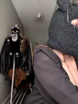 goblingirl888 online show from October 2025 06:12:01 AM