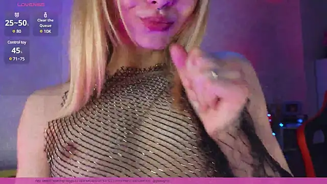Snapshot of deathmistress chatting on March 2025 06:43:02 AM deathmistress online show from March 2025 06:43:02 AM
