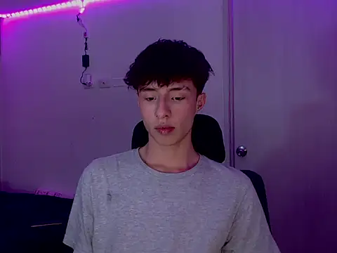 Juanmres online show from February 2026 01:34:02 AM