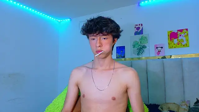 Juanmres online show from July 2026 07:14:02 PM
