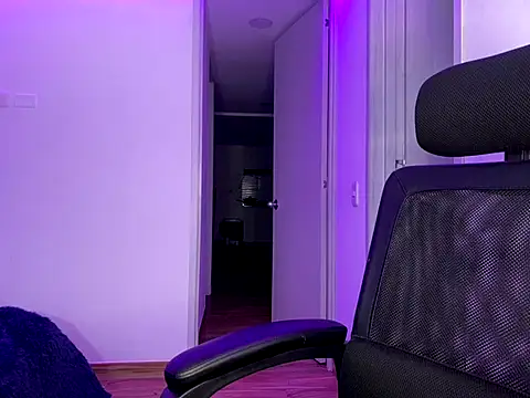 Juanmres online show from September 2025 06:35:02 AM