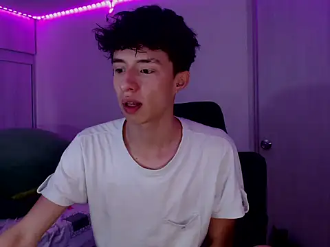 Juanmres online show from February 2026 03:45:01 PM