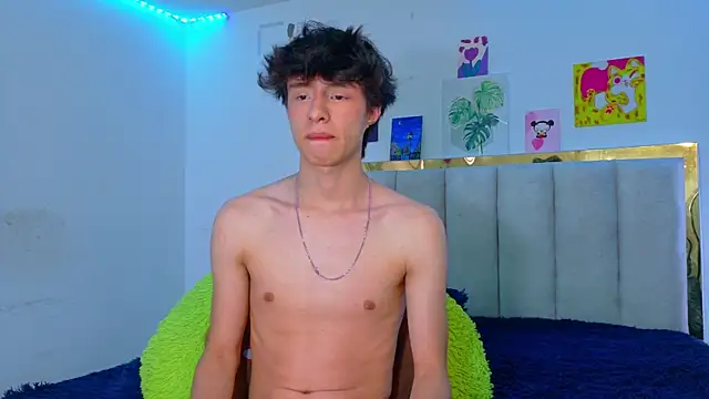 Juanmres online show from July 2026 06:47:01 PM