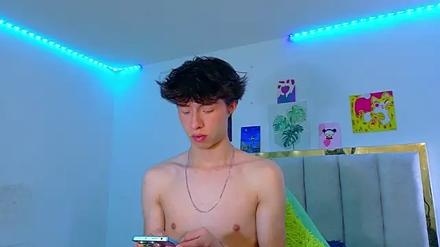 Juanmres online show from July 2026 04:29:02 PM