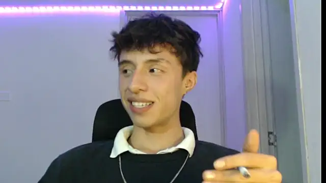 Juanmres online show from October 2025 03:26:01 AM