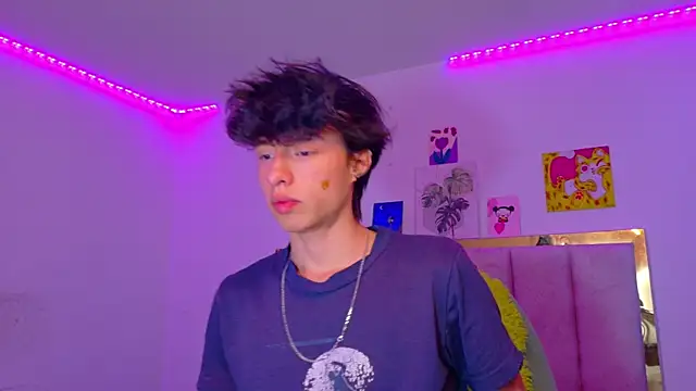 Juanmres online show from July 2026 09:10:02 PM