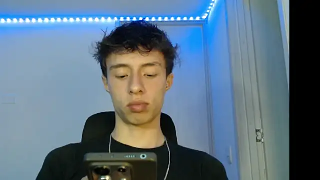 Juanmres online show from October 2025 03:28:02 AM